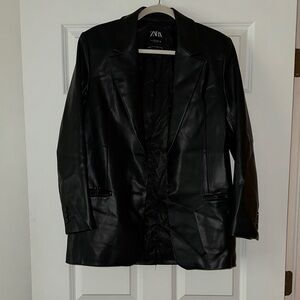 Zara Women's Black Faux Leather Blazer